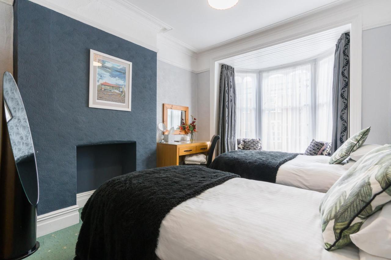 Rooms By Maes Y Mor Town Centre Абъристуит Екстериор снимка